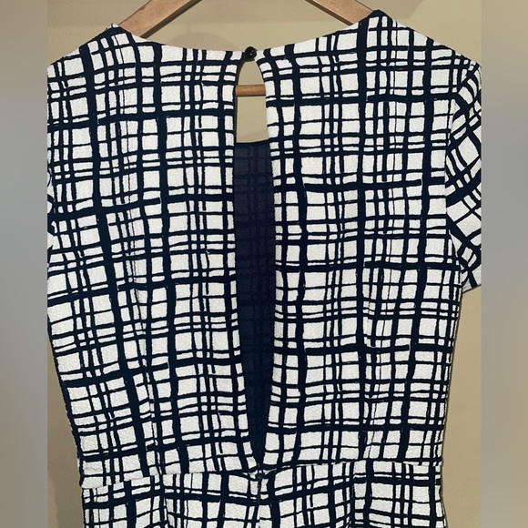 HYPER: BLUE AND WHITE ROMPER - Picture 5 of 7